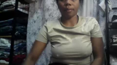 Aicha boobs online show from May 22, 12:29 am