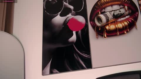 Aida  online show from December 1, 11:15 am