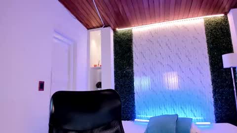 aidajoness online show from December 20, 3:46 am