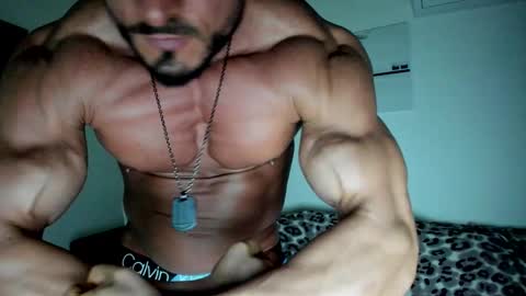 Snapshot of aidandark0 chatting on November 8, 7:45 pm aidandark0 online show from November 8, 7:45 pm