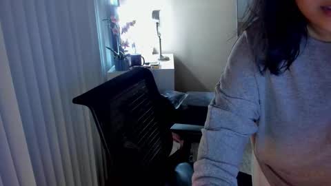 Giana online show from December 5, 2:53 am