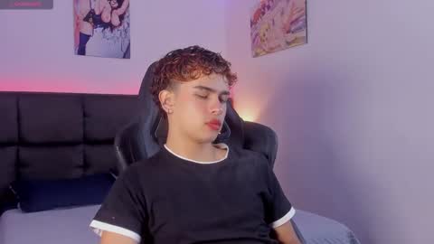 Aiden  online show from October 24, 12:12 pm