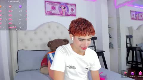 Aiden  online show from November 12, 5:46 pm