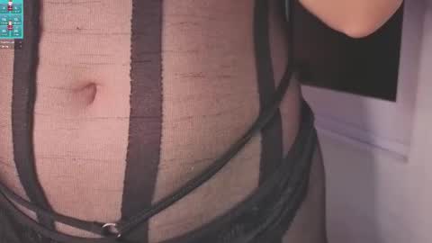 Snapshot of aiilyn_dss18 chatting on November 27, 6:26 am Ailyn online show from November 27, 6:26 am