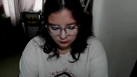 Catalina online show from January 14, 3:28 pm