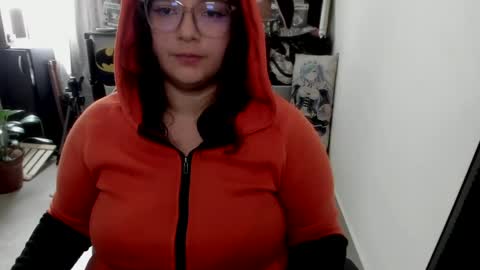 Catalina online show from March 27, 2:06 pm