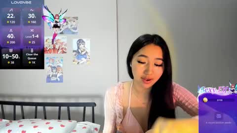 Snapshot of aiko_vex chatting on February 14, 1:24 am Aiko online show from February 14, 1:24 am