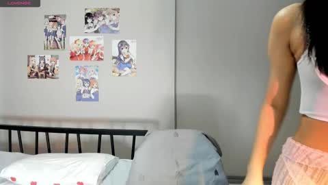 Snapshot of aiko_vex chatting on February 22, 5:19 am Aiko online show from February 22, 5:19 am