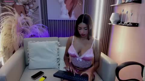   online show from September 21, 1:07 am