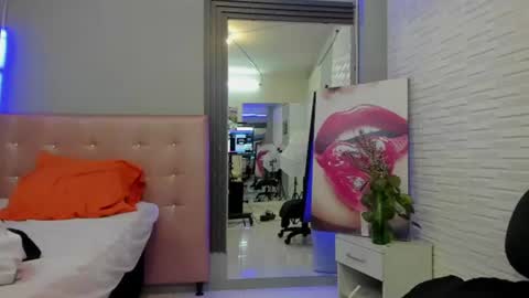 Snapshot of aileenkeys chatting on June 27, 7:08 pm aileenkeys online show from June 27, 7:08 pm