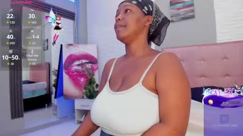 Snapshot of aileenkeys chatting on July 3, 7:31 pm aileenkeys online show from July 3, 7:31 pm