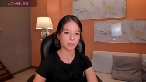  AILEEN VEGA  online show from January 31, 7:40 pm