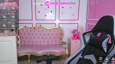 Snapshot of ailen_t chatting on December 30, 3:36 am Ailen online show from December 30, 3:36 am