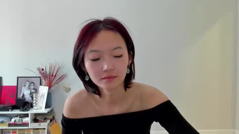 Ailey online show from November 6, 4:02 am