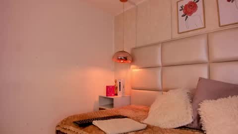 Aily Yozuko online show from September 25, 2:48 am