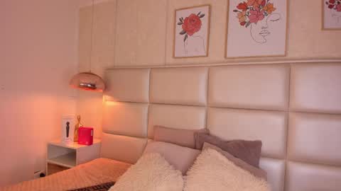 Aily Yozuko online show from October 1, 2:50 am