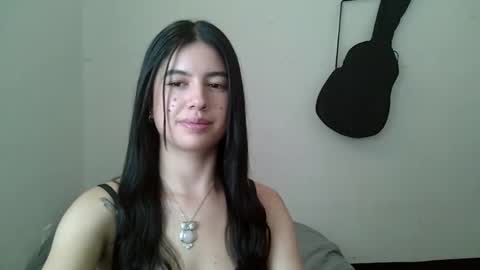 J  online show from April 9, 8:36 pm