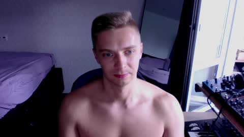 free your mind and your ass will follow online show from May 24, 1:49 pm