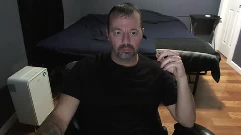 Snapshot of airbornelunsford39 chatting on January 17, 11:18 pm Daddy online show from January 17, 11:18 pm