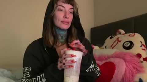 Airgead online show from April 6, 11:38 pm