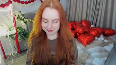 Louise online show from February 15, 6:04 pm