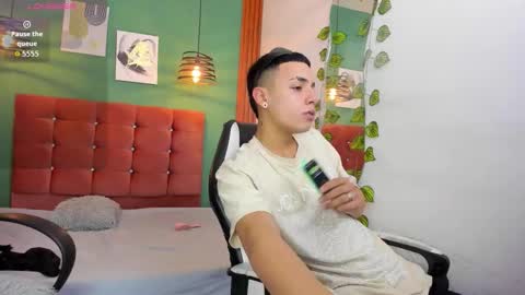 aisha_berry online show from September 11, 3:39 am