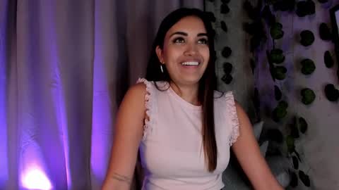 Aisha online show from March 5, 8:53 pm