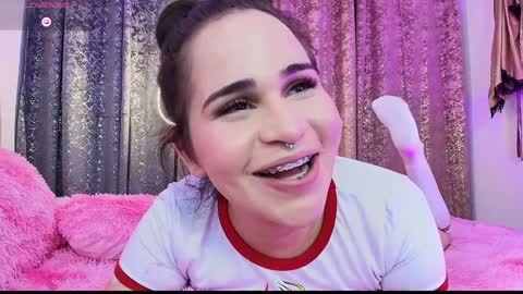 Snapshot of aisha_grace chatting on December 15, 8:52 am Ash INDEPENDET MODEL online show from December 15, 8:52 am