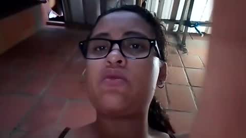 aisha koswell3 online show from February 17, 11:29 am