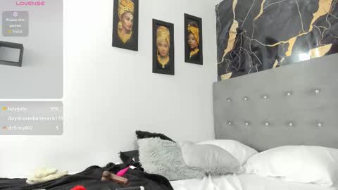 Snapshot of aisha_saleh chatting on October 31, 9:32 am Aisha online show from October 31, 9:32 am