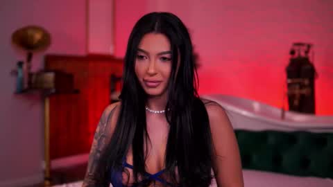 Maddy online show from December 1, 7:19 pm