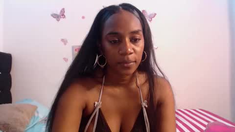 Snapshot of aishaowens chatting on November 26, 8:43 pm Aisha online show from November 26, 8:43 pm