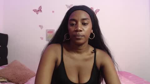 Snapshot of aishaowens chatting on November 30, 6:23 pm Aisha online show from November 30, 6:23 pm