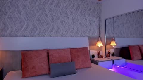 Aisha online show from February 27, 3:15 pm