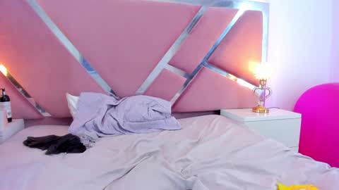 Aisha Rodgers online show from December 17, 11:27 pm