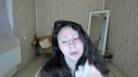 Aisha online show from January 2, 5:24 am