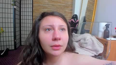 Aisha online show from March 8, 5:55 am