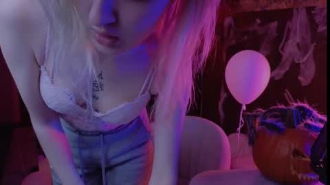 aishiro online show from October 27, 7:34 am