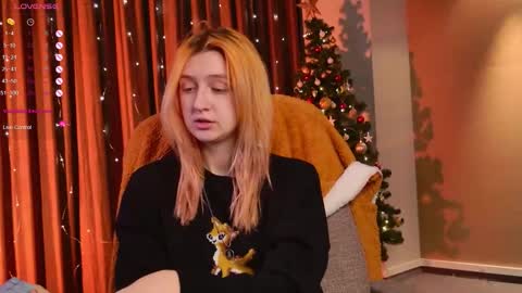 aishiro online show from December 21, 1:18 pm