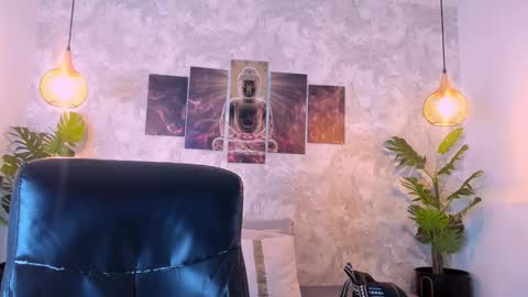 little aitana  online show from December 15, 7:07 pm