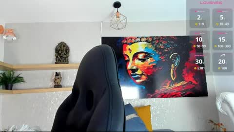 little aitana  online show from April 1, 2:56 am