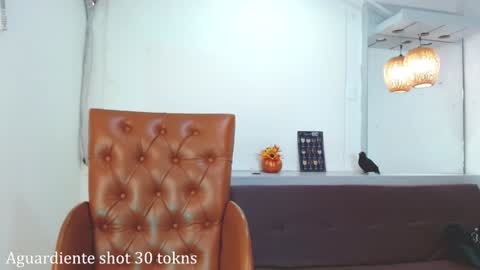 Ahitana Russ online show from January 18, 7:37 pm