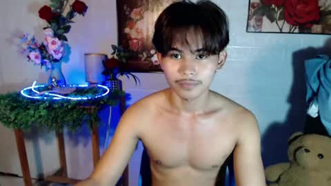 Snapshot of aivanboyyy chatting on July 13, 8:06 am aivanboyyy online show from July 13, 8:06 am