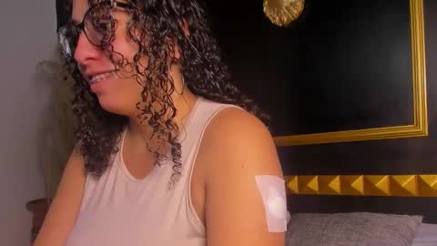 Aixa Burgos online show from October 30, 12:17 pm