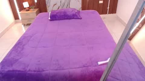 AIXA  online show from November 2, 12:29 pm