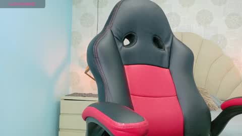 AIXA online show from April 11, 7:29 pm