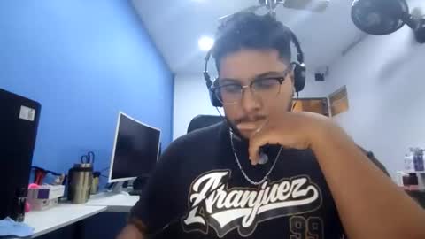 Esteban online show from January 8, 6:16 am