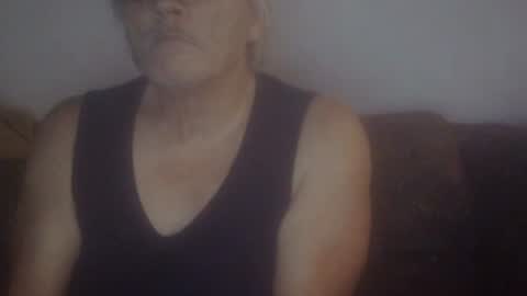 Snapshot of ajames6961 chatting on June 14, 9:33 am ajames6961 online show from June 14, 9:33 am