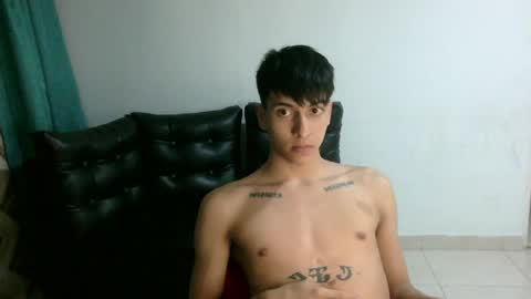 Snapshot of ajhoansebastian94 chatting on April 28, 2:27 am SebasT-sex online show from April 28, 2:27 am
