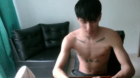 Snapshot of ajhoansebastian94 chatting on May 25, 9:43 pm SebasT-sex online show from May 25, 9:43 pm